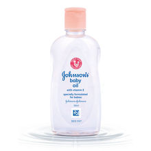 Johnson's Baby Oil With Vitamin E