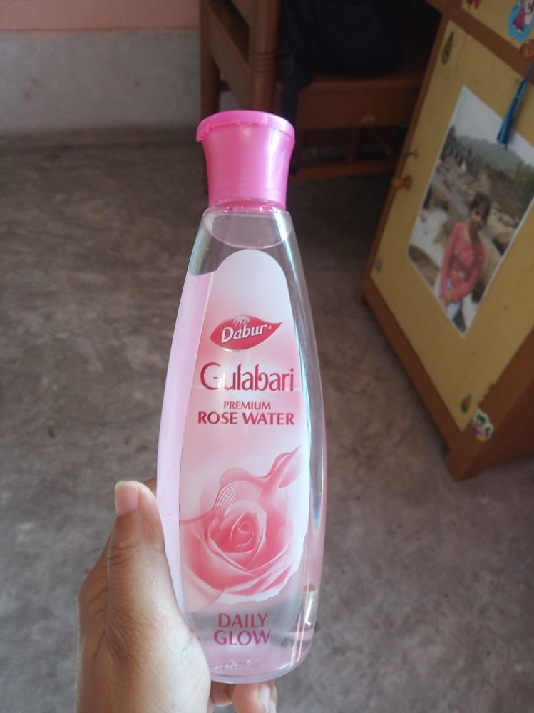 Dabur Gulabari Premium Rose Water Buy Dabur Gulabari Premium Rose Water Online At Best Price In India Nykaa