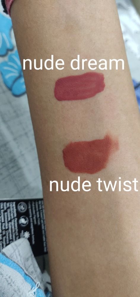 nude twist lakme