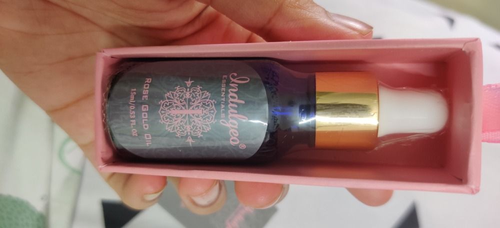 Indulgeo Essentials Rose Gold Oil Review Nykaa indulgeo essentials rose gold oil
