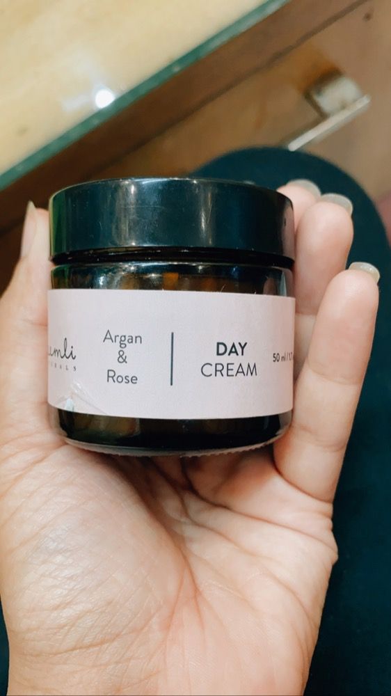 neemli argan and rose moisturiser