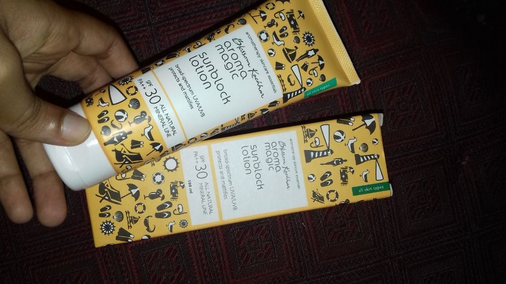 Aroma Magic Sunblock Lotion Spf 30 Uva Uvb Review Nykaa aroma magic sunblock lotion spf 30 uva