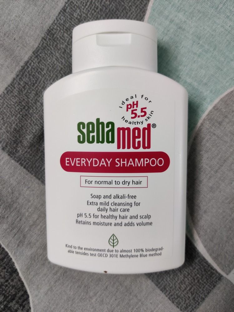 Sebamed Everyday Shampoo Ph5 5 Review Nykaa