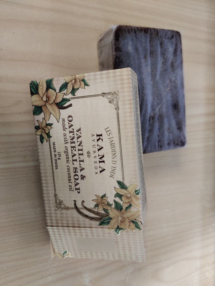 Kama Ayurveda Vanilla & Oatmeal Soap Reviews Online Nykaa