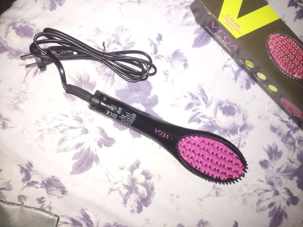 VEGA VHSB01 XGlam Straightening Brush Reviews Online Nykaa