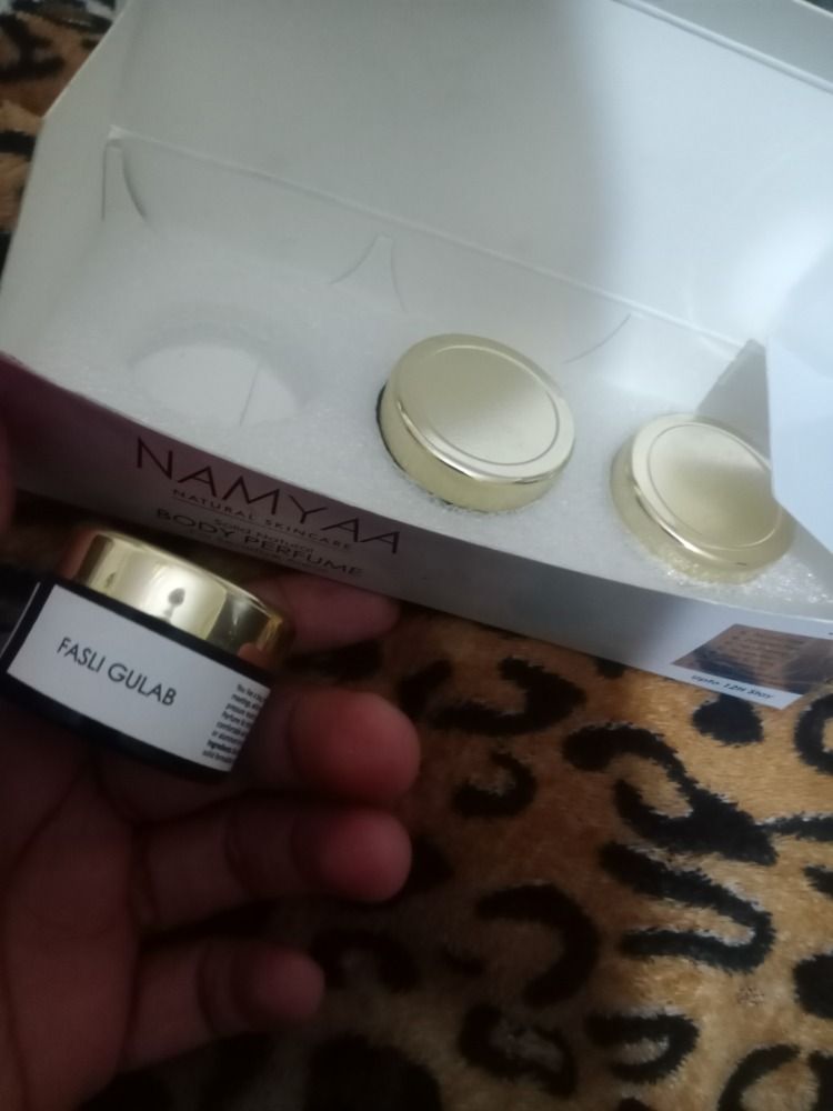 namyaa solid body perfume