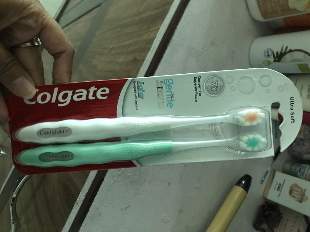 colgate ultrafoam toothbrush