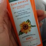 Buy BIOTIQUE Sun Shield Sunflower Matte Gel - SPF 50 UVB, For Normal To  Oily Skin Online at Best Price of Rs 250.75 - bigbasket