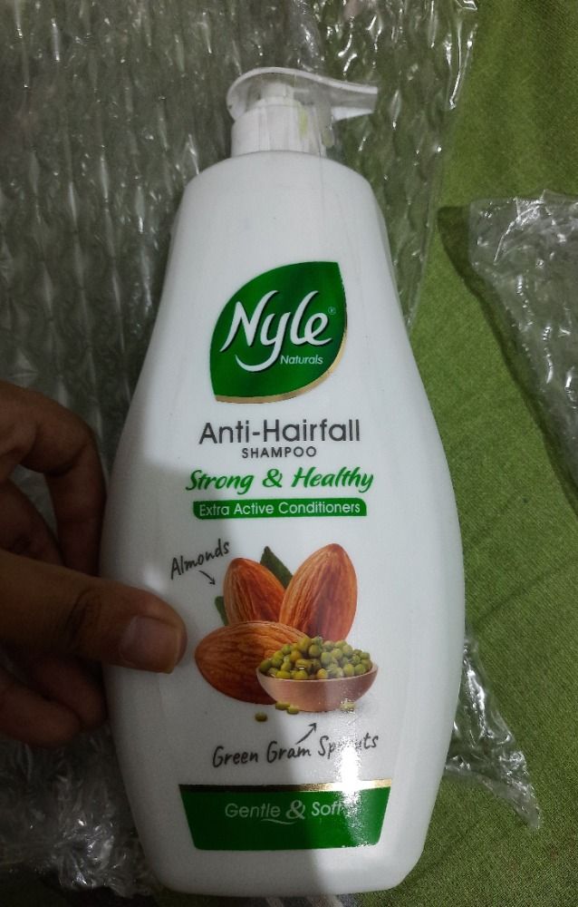 Nyle Naturals Volume Enhance Shampoo With Goodness Of Reetha And  Blackberry 400ml Price in India Full Specifications  Offers   DTashioncom