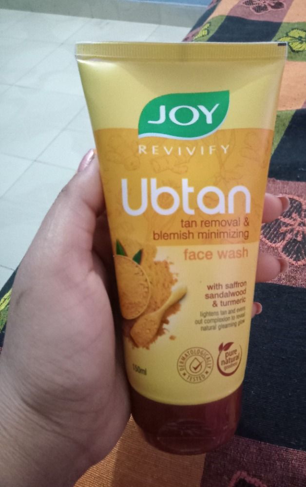 Joy Revivify Ubtan Face Wash with Saffron Turmeric & Sandalwood Buy