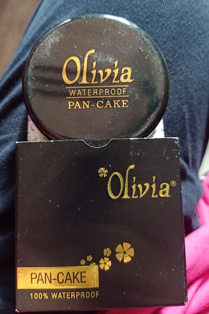 Powder Black Olivia Pan Cake, For Personal, Packaging Size: 20 G