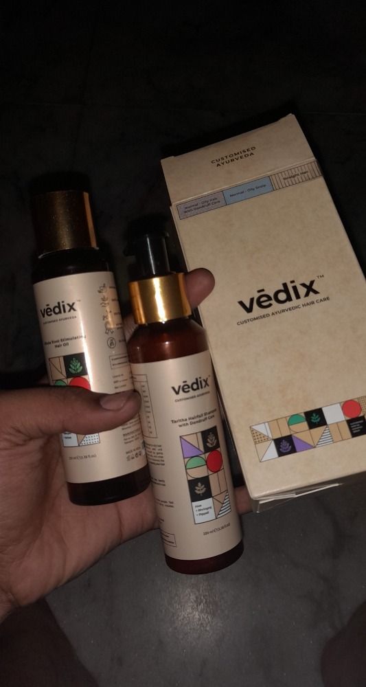 Vedix Hair Shampoo & Oil ComboDandruffNormal/Oily ScalpStraight Hair Hair Growth Combo
