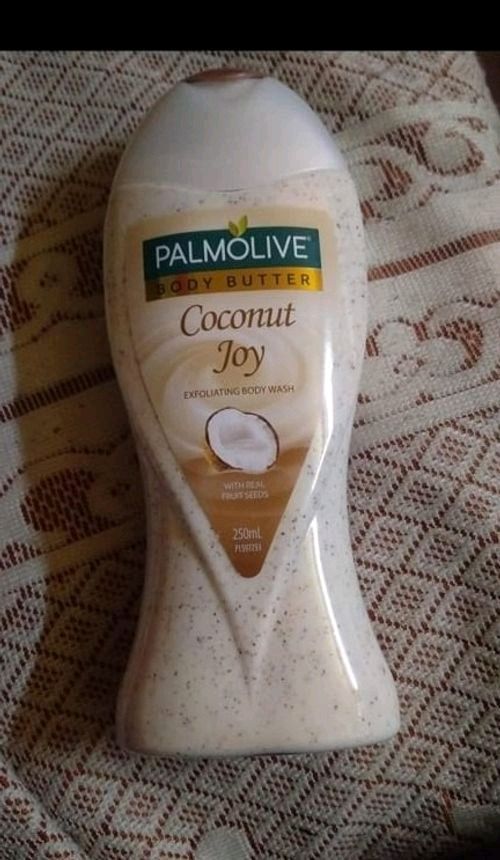 Palmolive Coconut Joy Body Wash & Brightening Souffle Face Scrub Buy