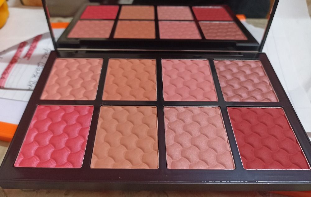 PAC Spotlight Blusher Palette X8 Reviews Online Nykaa
