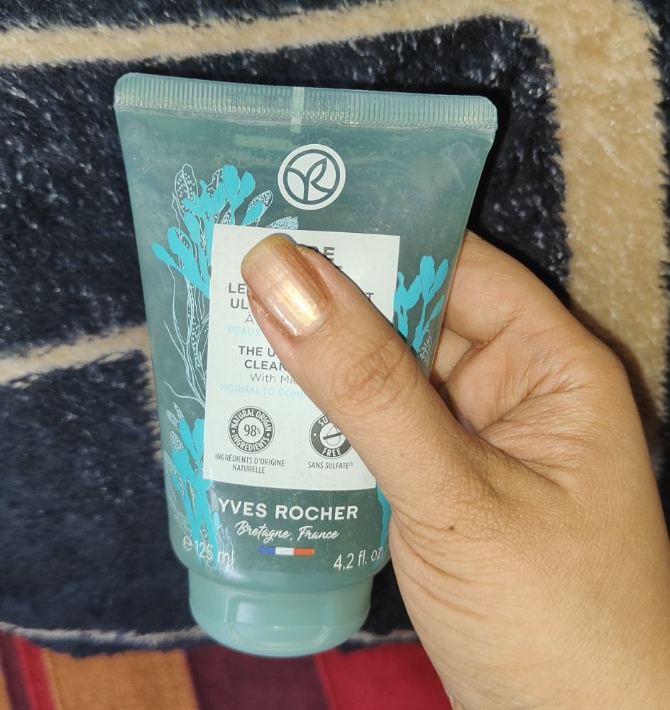 Yves Rocher Pure Algue The Ultra Fresh Cleansing Gel Reviews Online Nykaa