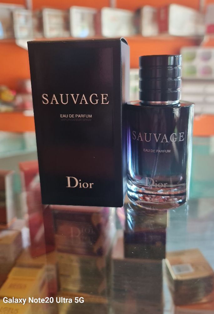 Sauvage discount perfume review