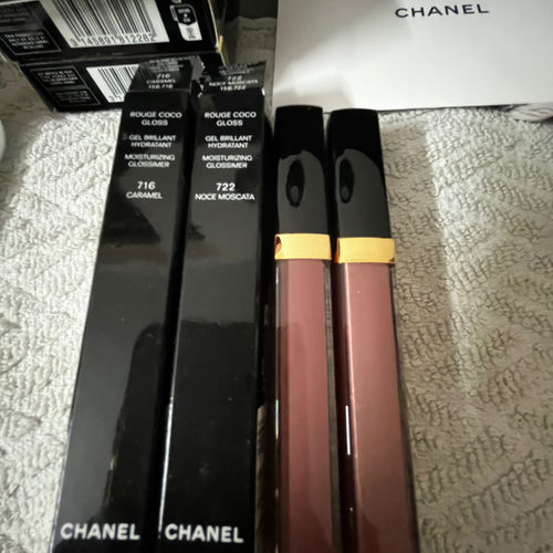 Chanel Rouge Coco Gloss Noce Moscata Chanel CHANEL Rouge Coco - Main Image