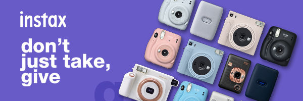 instant camera